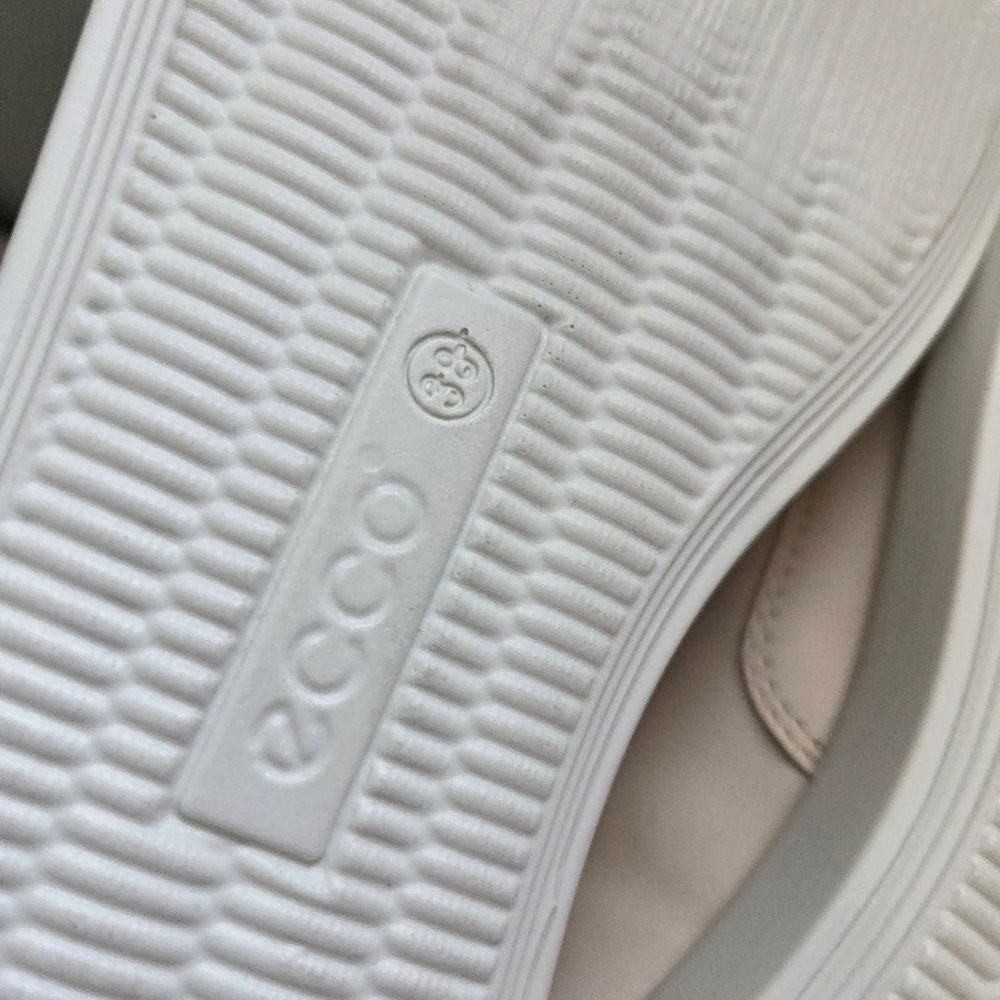 ECCO Women's Leisure Retro Lace Up Comfort Sneaker Size EU 38 US7-7.5 - Picture 7 of 10